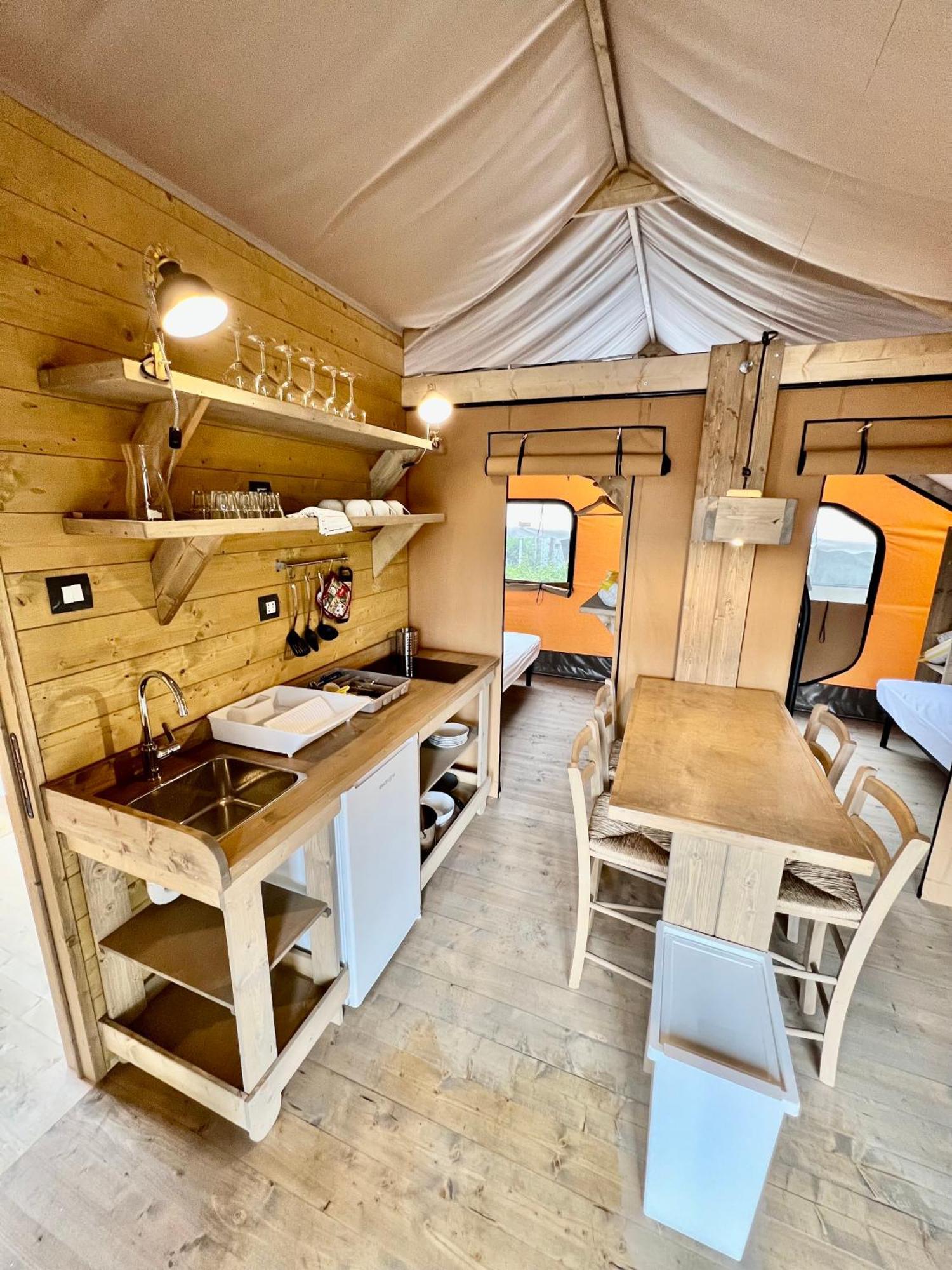 Glamping Camping Rivabella Lecco Exterior photo